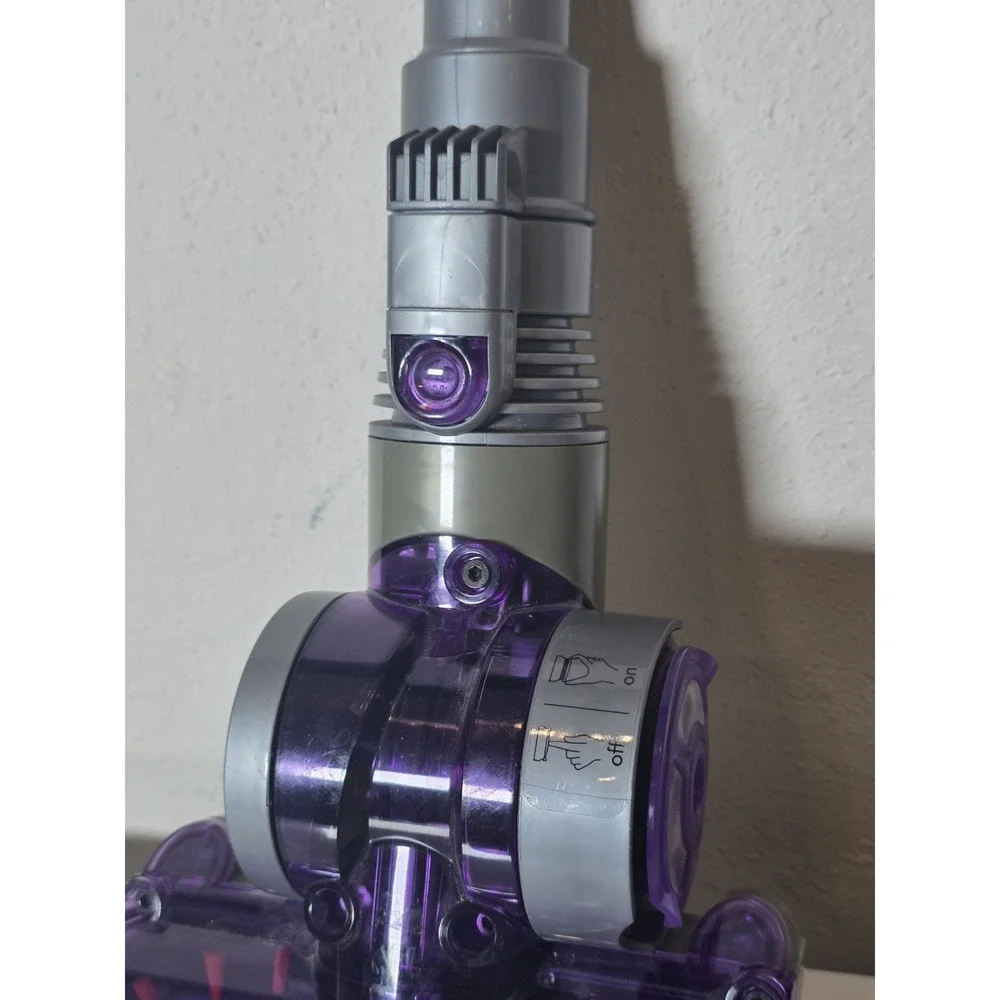 GENUINE DYSON DC21 MINI TURBINE HEAD ASSEMBLY - PURPLE - 907049-16 - USED